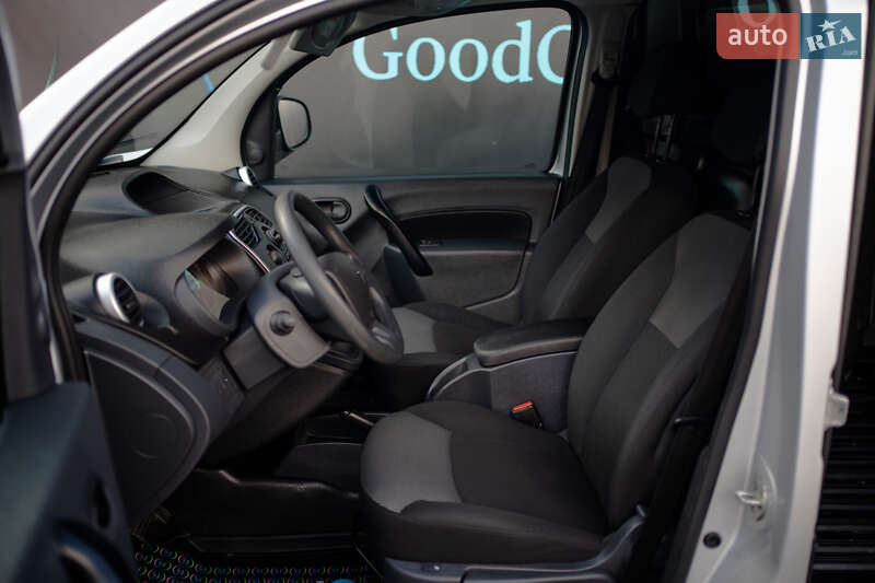 Грузовой фургон Renault Kangoo 2018 в Луцке фото 39 Грузовой фургон Renault Kangoo 2018 в Луцке