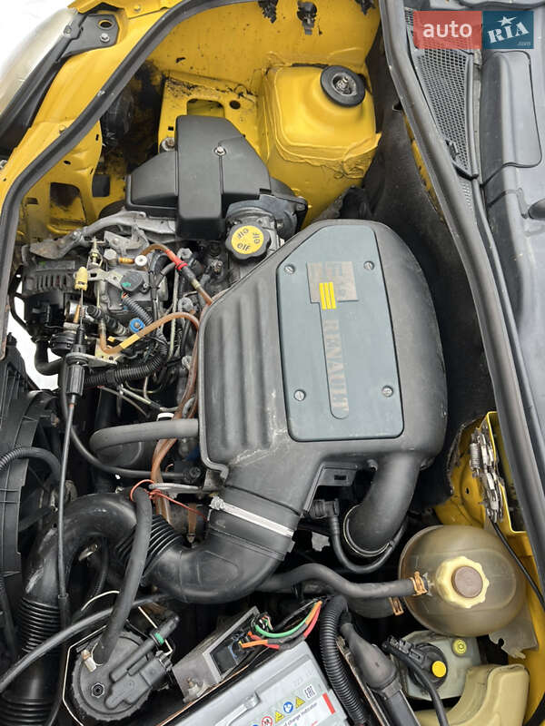 Минивэн Renault Kangoo 2000 в Калиновке