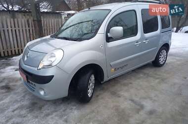 Минивэн Renault Kangoo 2011 в Звенигородке