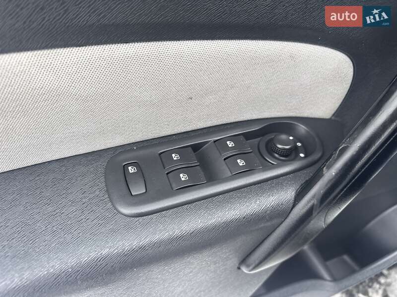 Мінівен Renault Kangoo 2012 в Луцьку фото 15 Мінівен Renault Kangoo 2012 в Луцьку