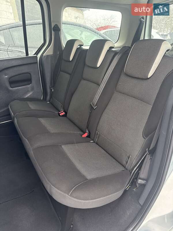 Мінівен Renault Kangoo 2012 в Луцьку фото 28 Мінівен Renault Kangoo 2012 в Луцьку