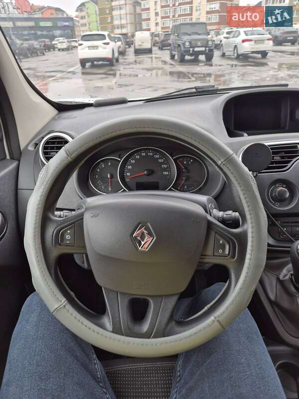 Грузопассажирский фургон Renault Kangoo 2018 в Киеве фото 10 Грузопассажирский фургон Renault Kangoo 2018 в Киеве