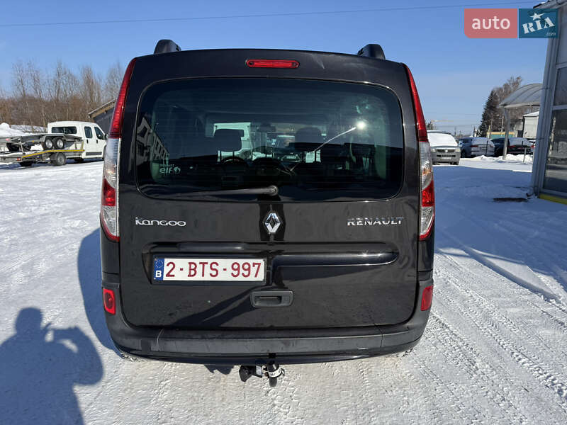 Минивэн Renault Kangoo 2015 в Ровно