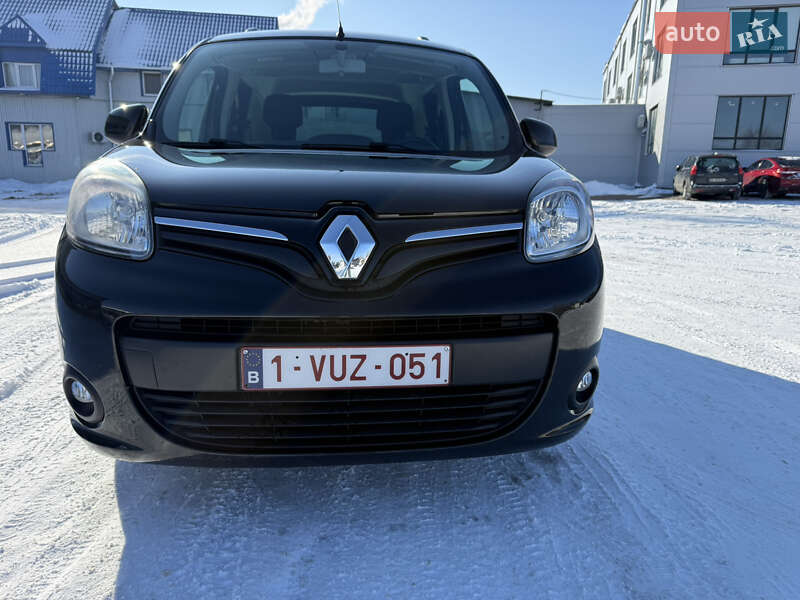 Минивэн Renault Kangoo 2015 в Ровно