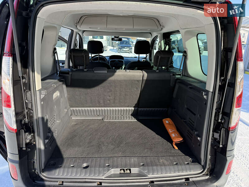 Минивэн Renault Kangoo 2015 в Ровно