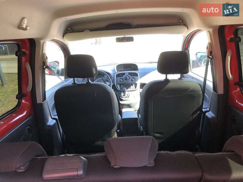 Минивэн Renault Kangoo 2014 в Каменец-Подольском