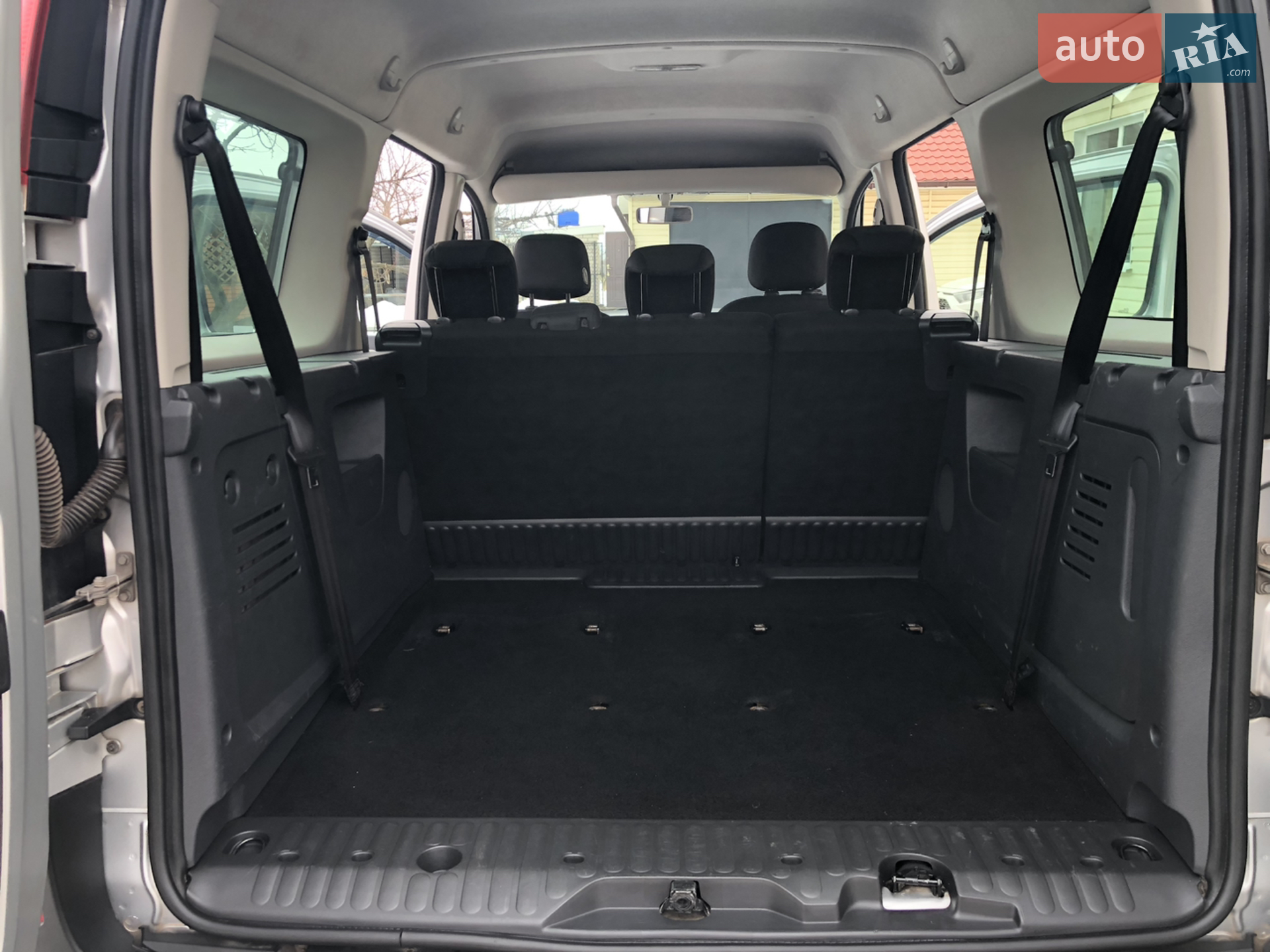 2017 Renault Kangoo - мініатюра 64