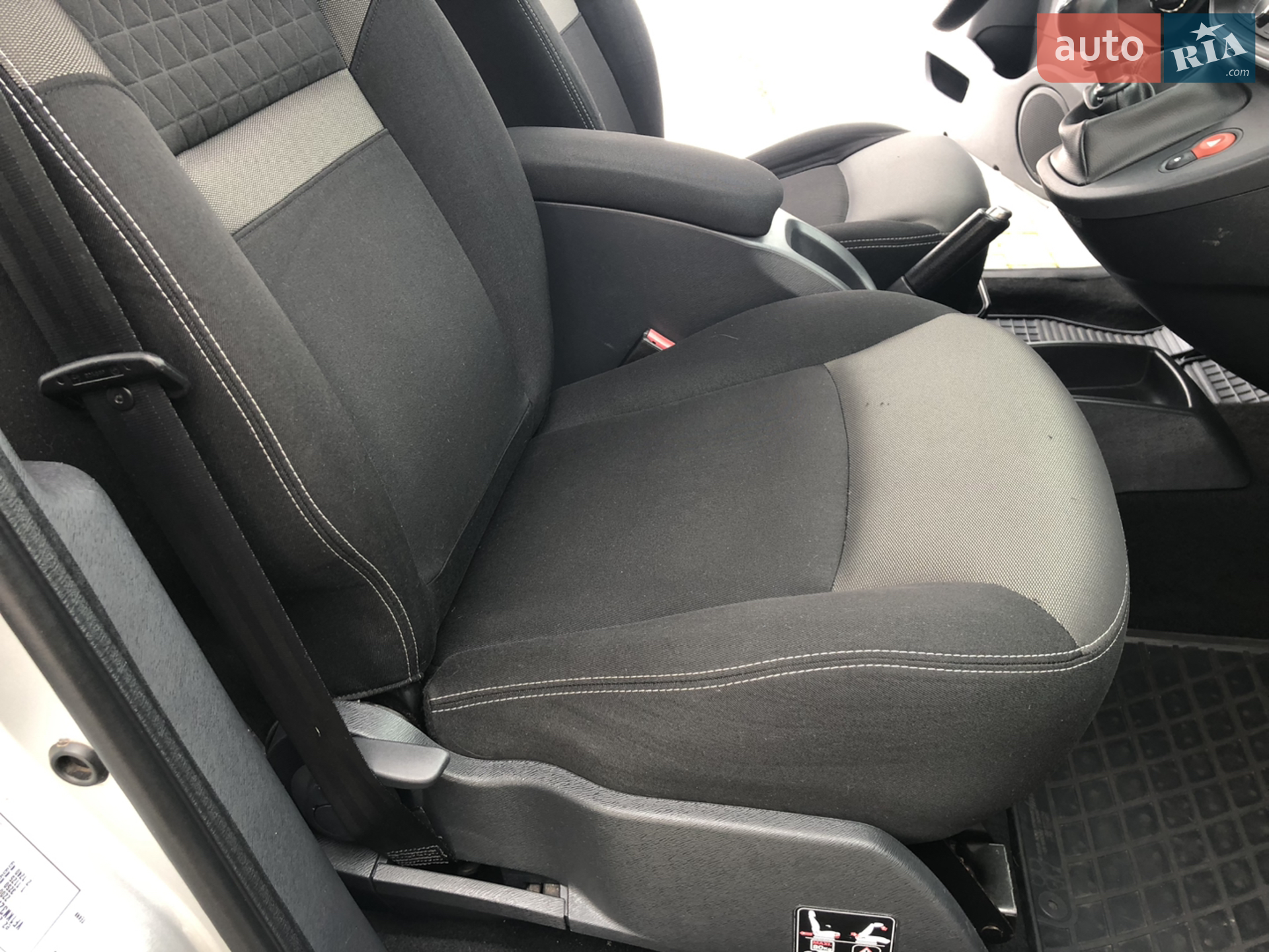 2017 Renault Kangoo - мініатюра 88