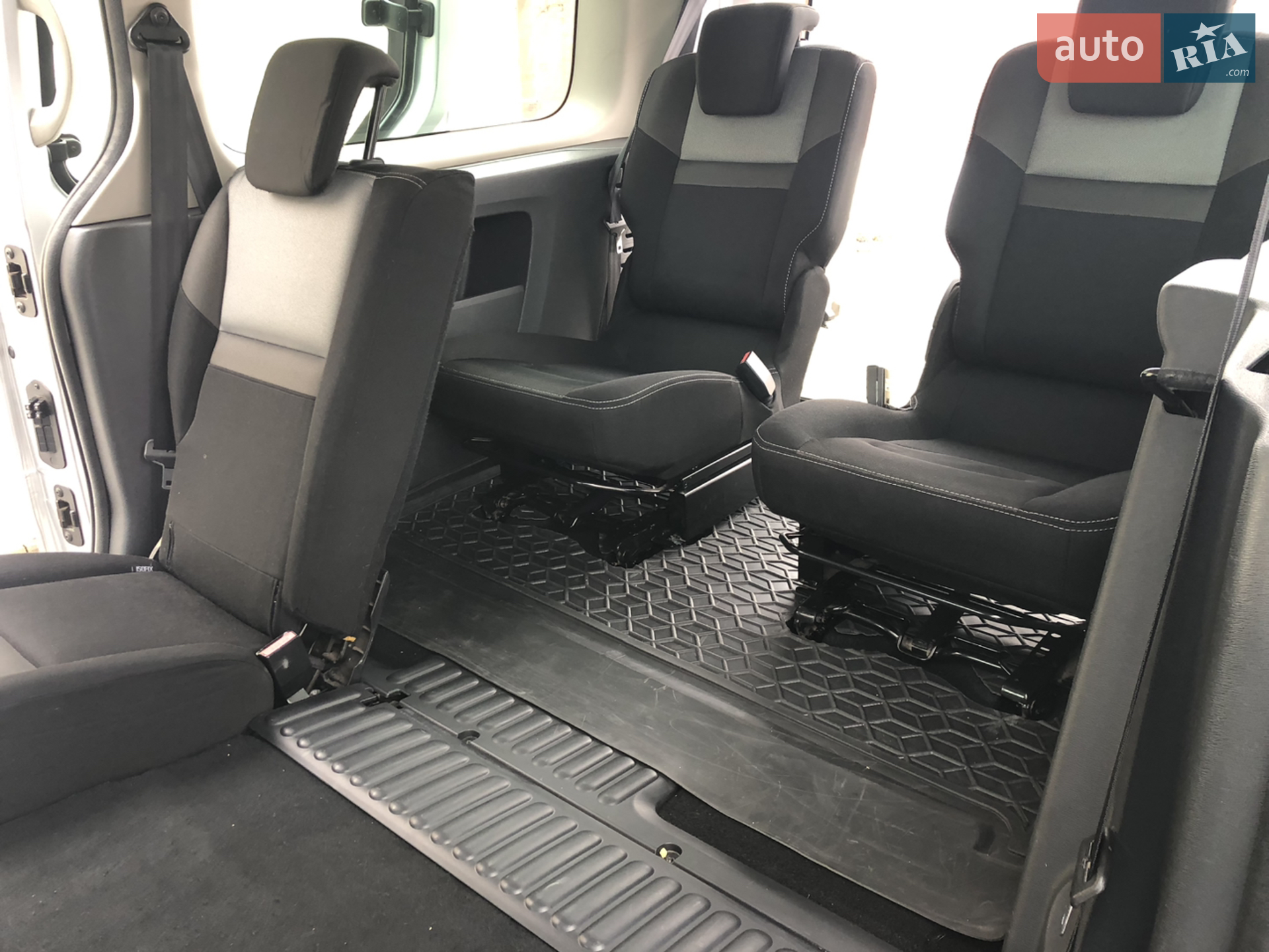 2017 Renault Kangoo - мініатюра 94