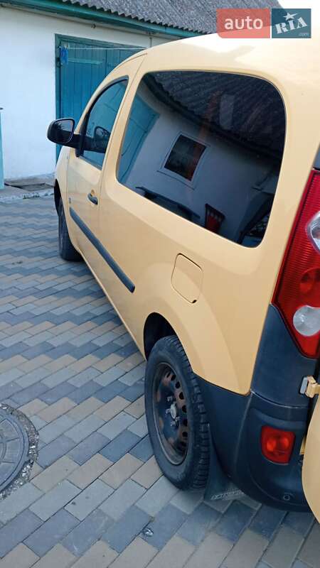 Минивэн Renault Kangoo 2012 в Дубно