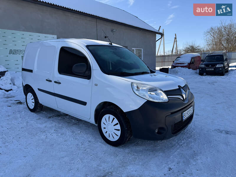 Вантажний фургон Renault Kangoo 2015 в Тернополі