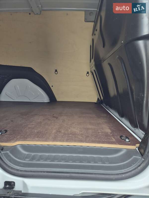 Вантажний фургон Renault Kangoo 2021 в Києві