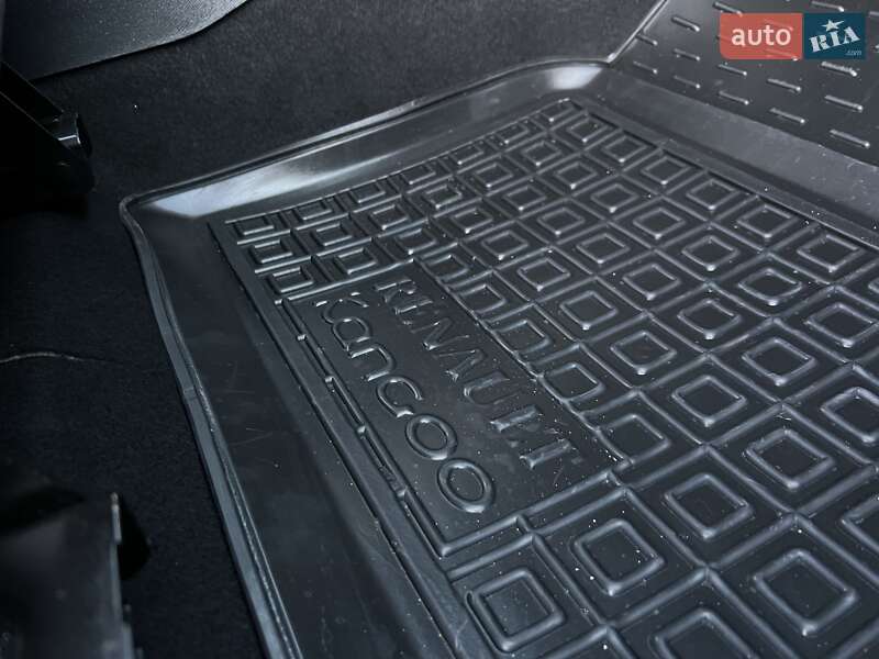 Минивэн Renault Kangoo 2012 в Дрогобыче фото 41 Минивэн Renault Kangoo 2012 в Дрогобыче