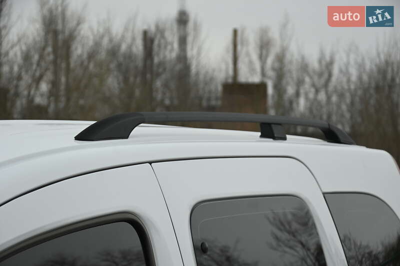 Мінівен Renault Kangoo 2009 в Бердичеві фото 15 Мінівен Renault Kangoo 2009 в Бердичеві