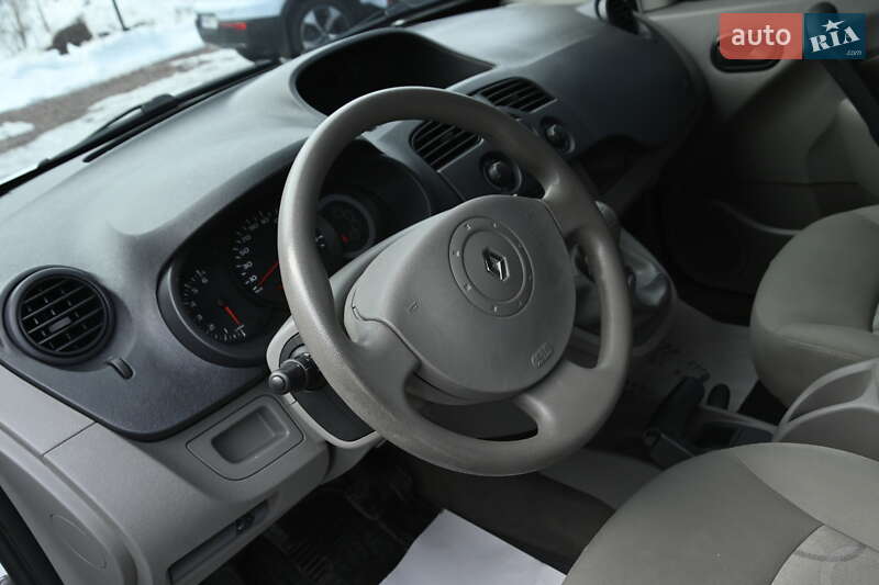 Мінівен Renault Kangoo 2009 в Бердичеві фото 29 Мінівен Renault Kangoo 2009 в Бердичеві
