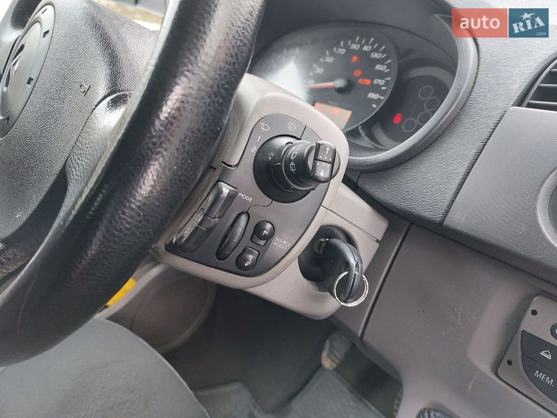 Мінівен Renault Kangoo 2010 в Кіцмані фото 40 Мінівен Renault Kangoo 2010 в Кіцмані