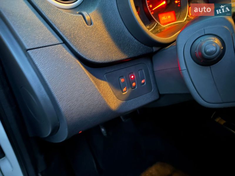 Мінівен Renault Kangoo 2016 в Львові