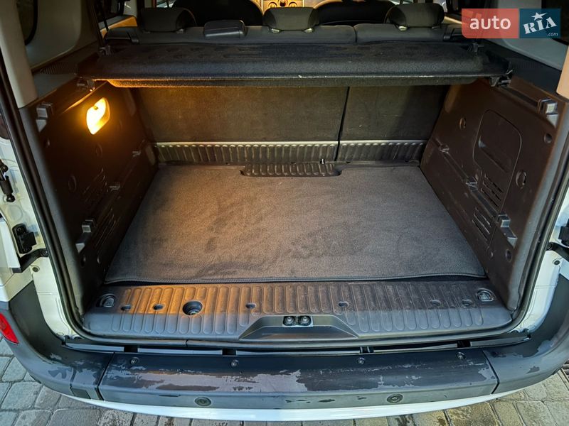 Мінівен Renault Kangoo 2016 в Львові