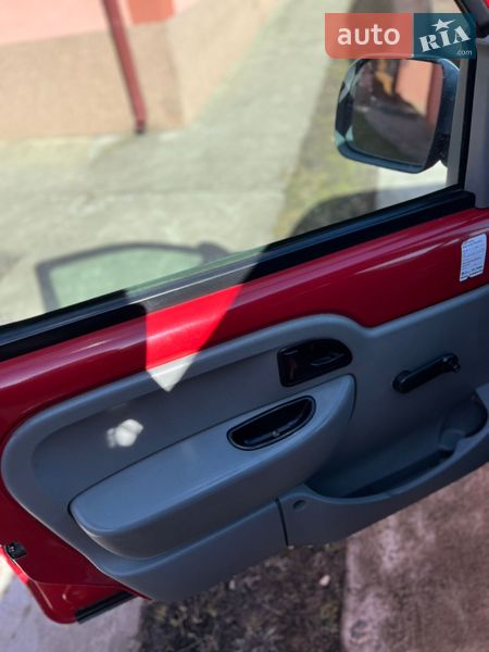 Мінівен Renault Kangoo 2002 в Городенці