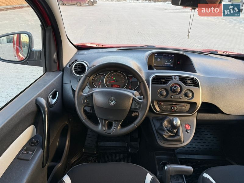 Минивэн Renault Kangoo 2015 в Львове