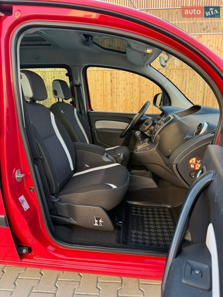 Минивэн Renault Kangoo 2015 в Львове