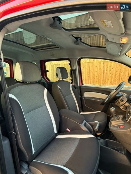 Минивэн Renault Kangoo 2015 в Львове