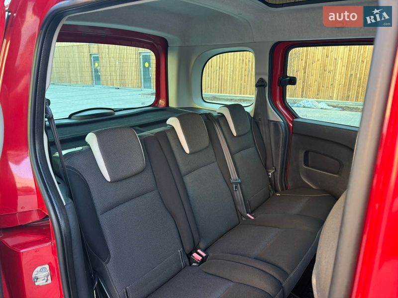 Минивэн Renault Kangoo 2015 в Львове