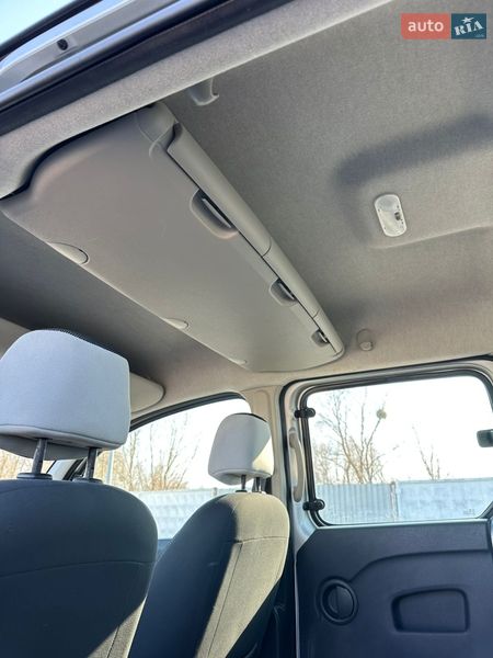 Минивэн Renault Kangoo 2014 в Киеве