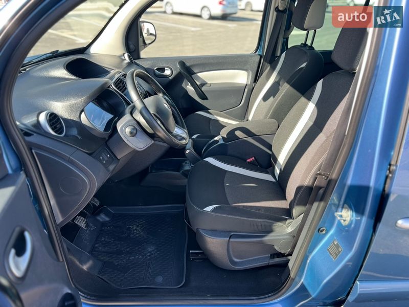 Минивэн Renault Kangoo 2014 в Ровно