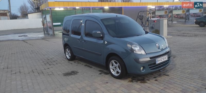 Мінівен Renault Kangoo 2010 в Білгороді-Дністровському фото 2 Мінівен Renault Kangoo 2010 в Білгороді-Дністровському