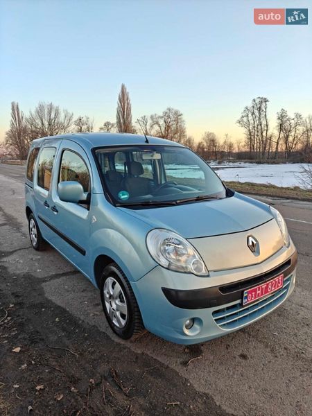 Минивэн Renault Kangoo 2012 в Барышевке