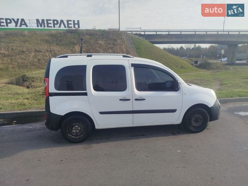 Минивэн Renault Kangoo 2008 в Киеве