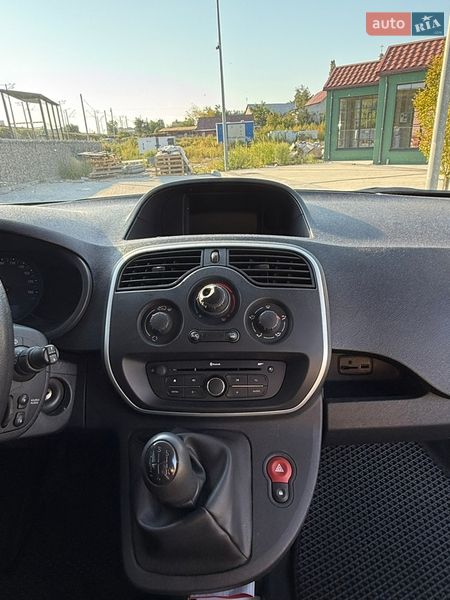 Грузовой фургон Renault Kangoo 2015 в Киеве