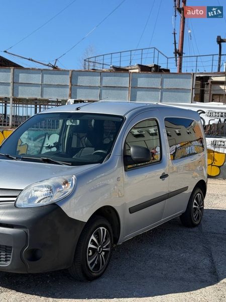 Мінівен Renault Kangoo 2017 в Запоріжжі