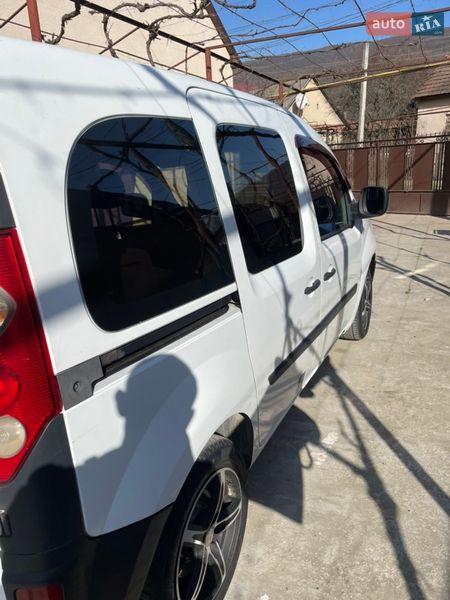 Минивэн Renault Kangoo 2008 в Виноградове