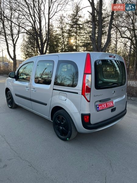Минивэн Renault Kangoo 2013 в Луцке