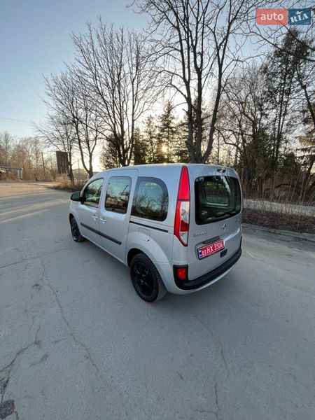 Минивэн Renault Kangoo 2013 в Луцке