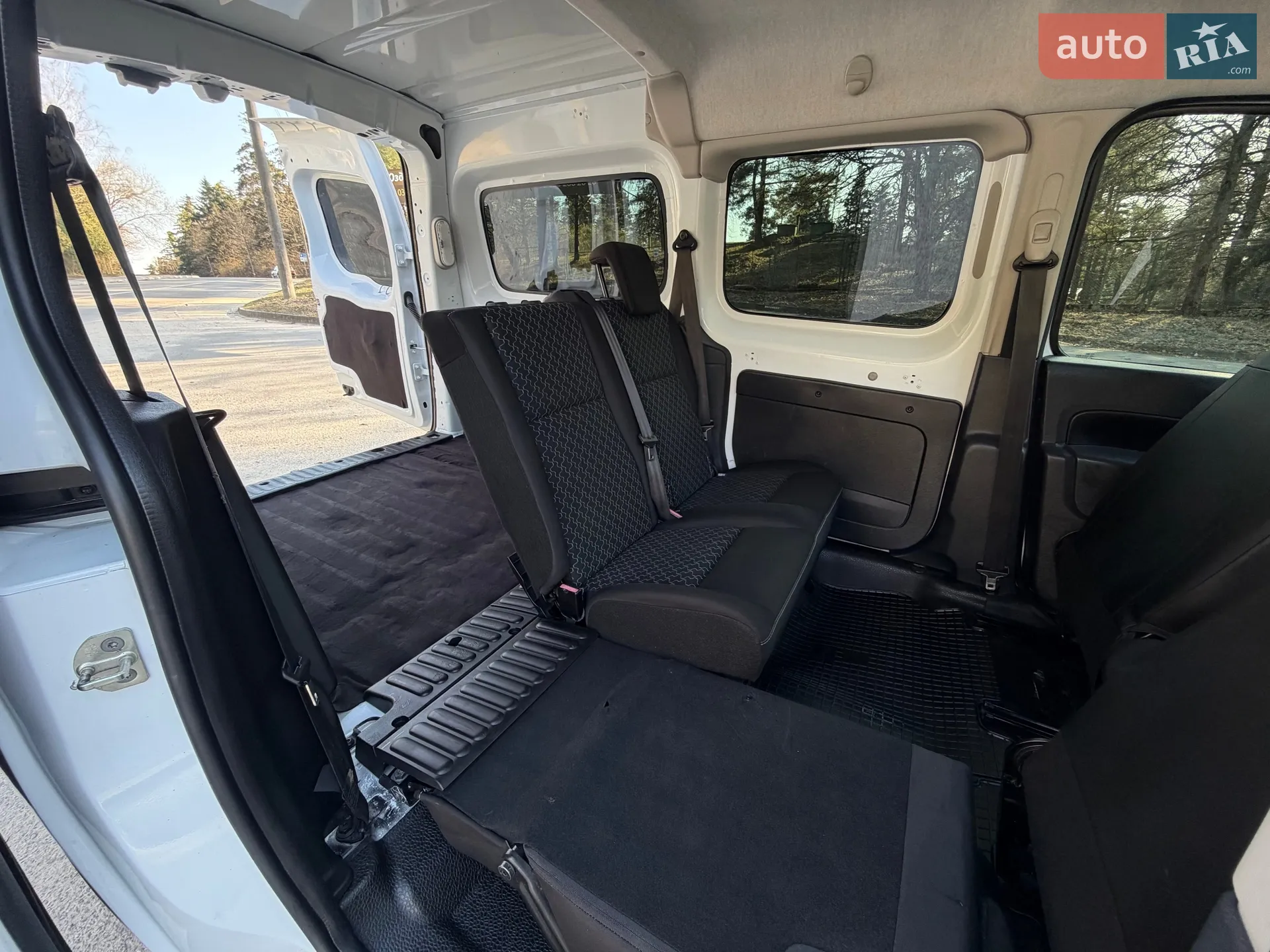 2015 Renault Kangoo - мініатюра 29