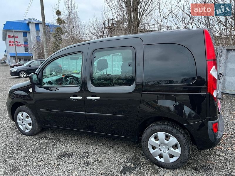 Минивэн Renault Kangoo 2011 в Луцке
