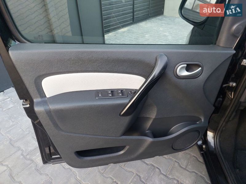 Минивэн Renault Kangoo 2015 в Ровно фото 21 Минивэн Renault Kangoo 2015 в Ровно