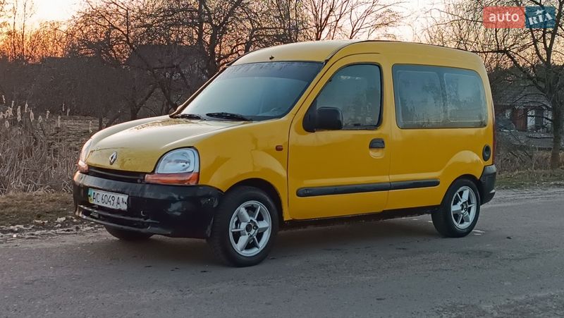 Минивэн Renault Kangoo 2000 в Сарнах