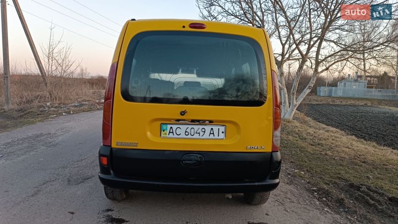 Минивэн Renault Kangoo 2000 в Сарнах