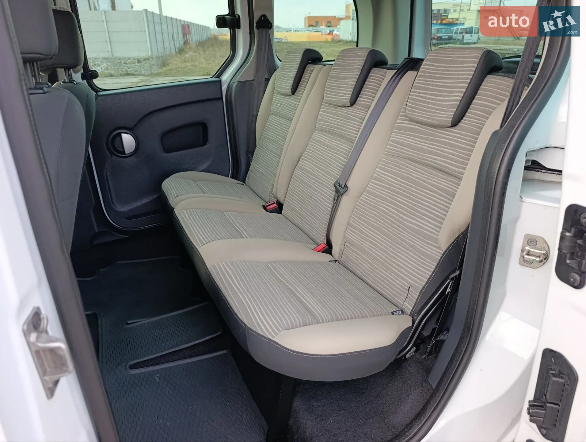 2012 Renault Kangoo - мініатюра 17