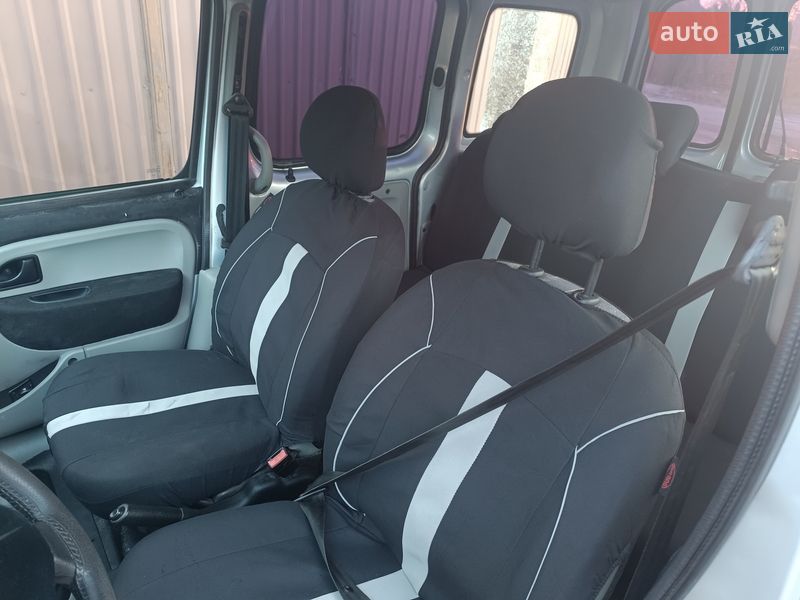 Мінівен Renault Kangoo 2005 в Запоріжжі