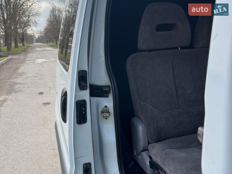 Мінівен Renault Kangoo 2008 в Хотині