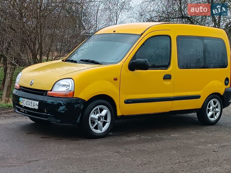 Минивэн Renault Kangoo 2000 в Сарнах