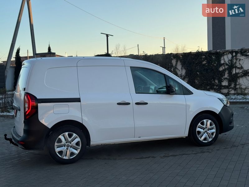 Грузовой фургон Renault Kangoo 2022 в Луцке