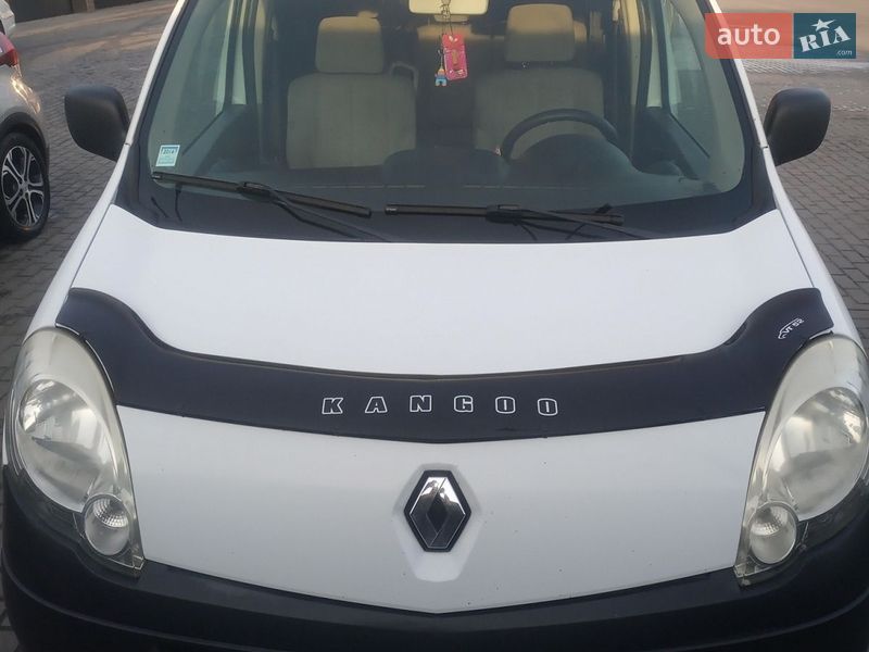 Грузовой фургон Renault Kangoo 2012 в Киеве