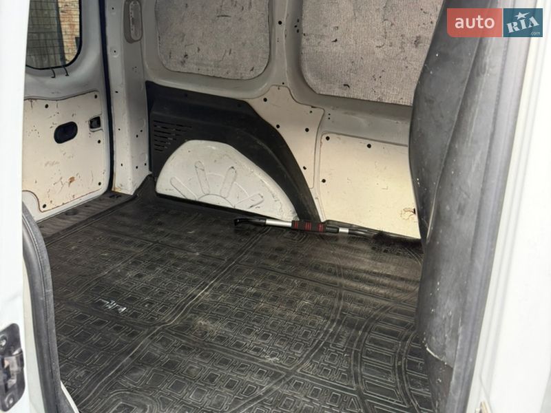 Вантажний фургон Renault Kangoo 2014 в Києві