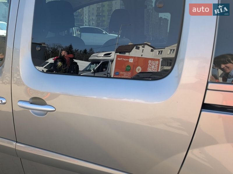 Минивэн Renault Kangoo 2011 в Львове